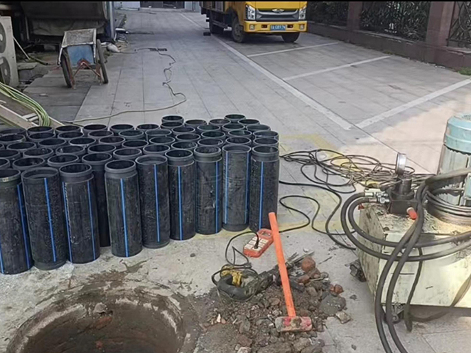 汝南PE置换管厂家 DN315置换管 非开挖管短管置换